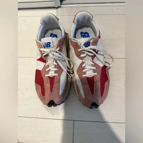 New Balance - Picture 4 of 4